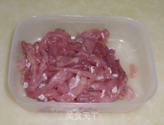 鱼香肉丝的做法步骤：5