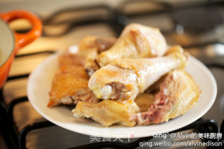 Thyme chicken with tomato sauce 茄汁鸡肉的做法步骤：4