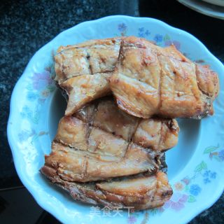 酸辣腊鱼的做法步骤：1