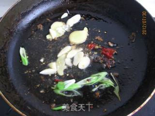 鲫鱼炖豆腐的做法步骤：3