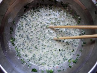 韭菜鸡蛋饼的做法步骤：4