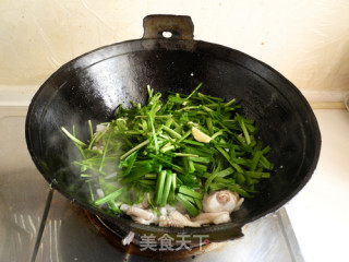 韭香鱿鱼卷的做法步骤：8