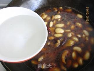 白豆烧鸡脚的做法步骤：12