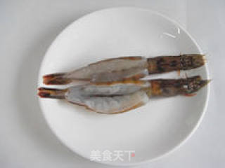 【蒜香奶酪焗虾】--- 口味浓郁的鲜美烤虾的做法步骤：3