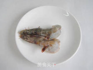 【红酒番茄焖大虾】--- 酥脆的虾、酸甜的酱的做法步骤：3