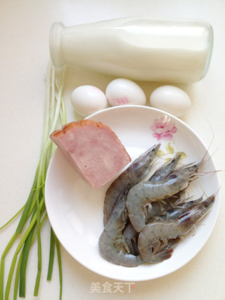 经典鲁菜——炒芙蓉虾的做法步骤：1