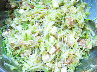 胶东特色大菜包---非常好吃的【双色萝卜豆腐粉丝包】的做法步骤：10