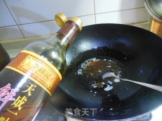 白玉镶珠——豆腐酿虾仁花样做的做法步骤：12