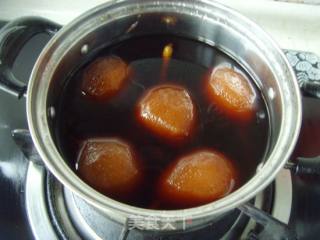 养颜护肤---红酒炖梨的做法步骤：4