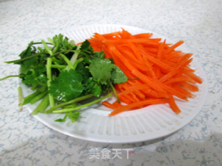清炒千张丝的做法步骤：2
