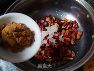 蜂蜜红枣枸杞茶的做法步骤：5