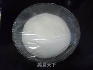 单人份虾仁杂蔬披萨的做法步骤：4