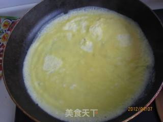 荠菜蛋卷的做法步骤：8