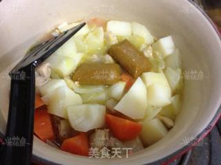 咖喱土豆鸡肉饭的做法步骤：5