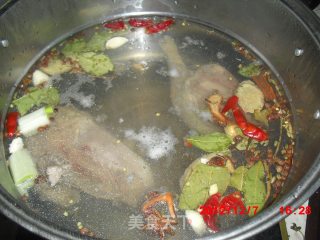 老鸭汤底清汤火锅的做法步骤：5