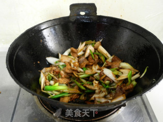 葱爆肉的做法步骤：10