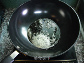 【自制黑椒汁】--- 美味牛扒的好搭档的做法步骤：2