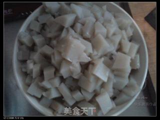 酱爆凉粉的做法步骤：1