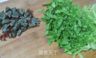 芥菜皮蛋瘦肉粥的做法步骤：3