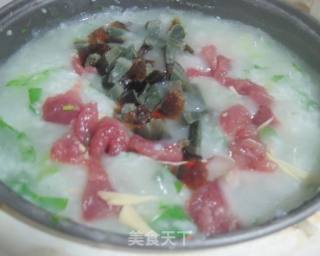 芥菜皮蛋瘦肉粥的做法步骤：5
