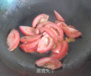 西红柿汤河粉的做法步骤：4