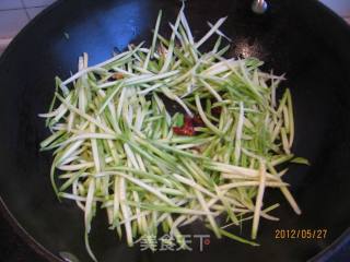 醋溜西葫芦的做法步骤：4