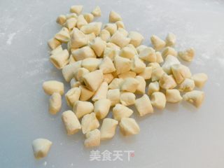 五彩面圪塔的做法步骤：2