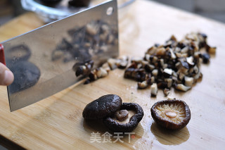 香菇肉酱的做法步骤：6