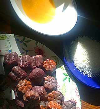 紫薯迷你椰蓉蛋糕的做法步骤：6