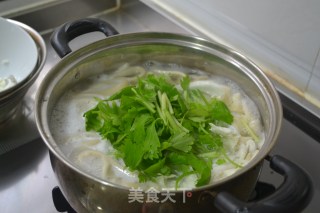 陕西特色【陕西油泼驴蹄面】（教你做最快捷正宗的油泼面）的做法步骤：9