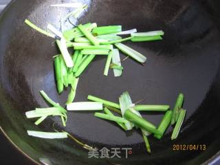 青蒜炒豆皮的做法步骤：7
