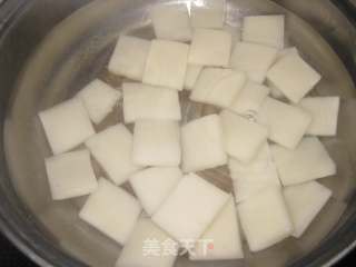 高汤煮年糕的做法步骤：4