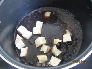 黑豆炖豆腐的做法步骤：5