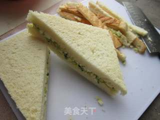 青瓜鸡蛋三明治的做法步骤：5
