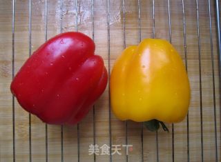 醋渍甜椒面包的做法步骤：2