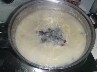 暖胃的皮蛋瘦肉粥的做法步骤：7