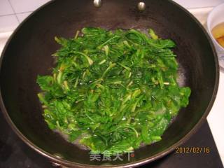 腐竹菠菜的做法步骤：3