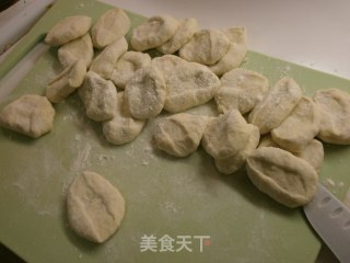 肉片大饺子的做法步骤：7