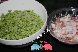 豆角肉末包子的做法步骤：5