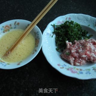 吉祥如意-----瘦肉蛋卷的做法步骤：2
