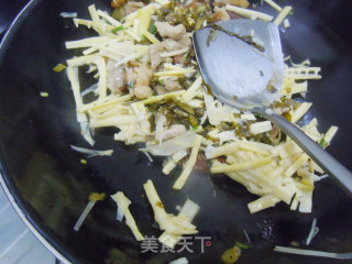 彩色肉笋丝的做法步骤：10