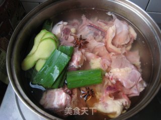 鸡汤干豆腐的做法步骤：1
