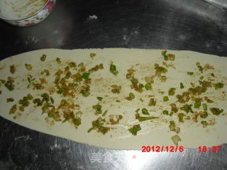 烤箱版葱花薄饼的做法步骤：8