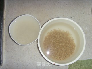 麦仁稀饭的做法步骤：2