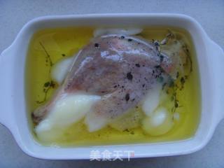 细嫩甘香---油封鸭腿的做法步骤：4