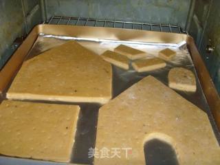 最甜美的房子---圣诞姜饼屋的做法步骤：9