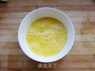 胡萝卜炒鸡蛋的做法步骤：1