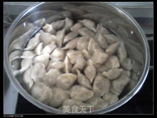 冬至水饺的做法步骤：8