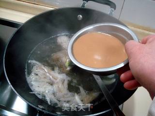 异域美食“什锦大酱汤”的做法步骤：5
