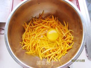 玉米南瓜饼的做法步骤：2